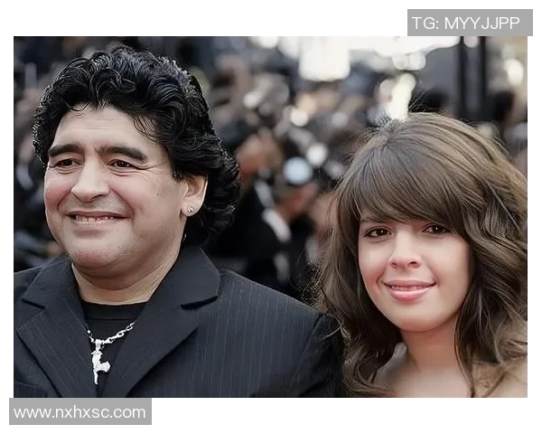 全球足球明星中谁的女儿最受关注与喜爱